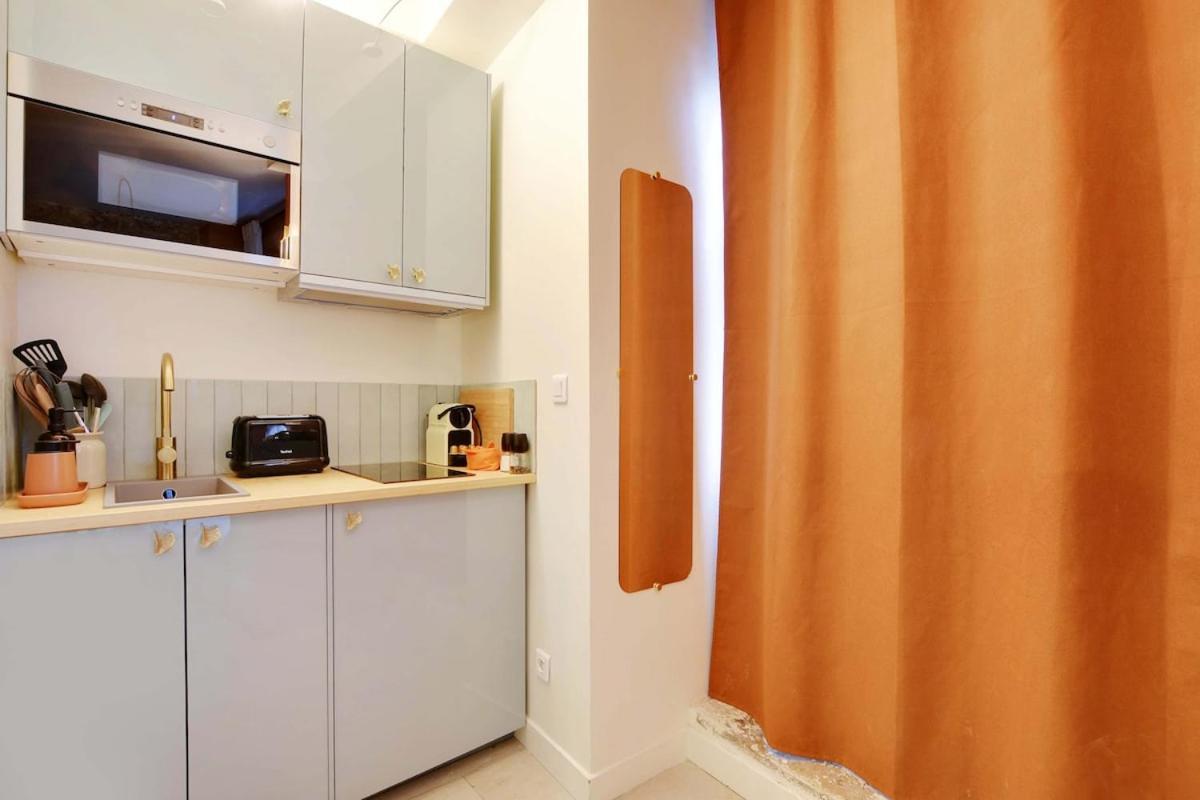 Apartment Cozy In Saint-germain-des-pres - Fully Equipped Paris